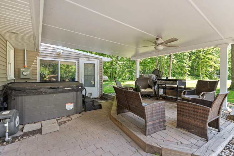 Listing Image 18