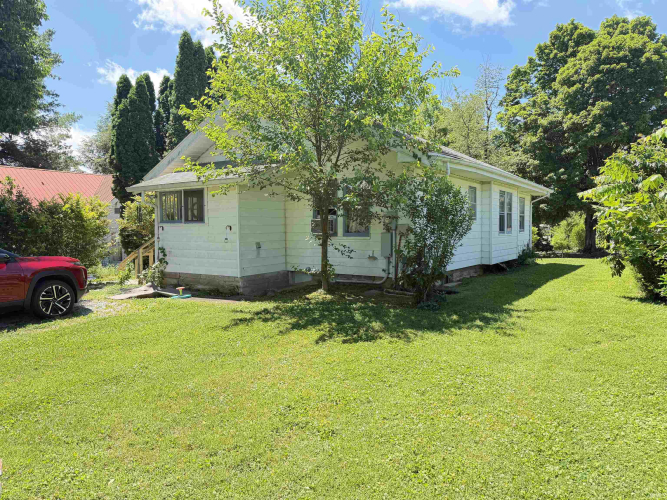 Listing Image 18
