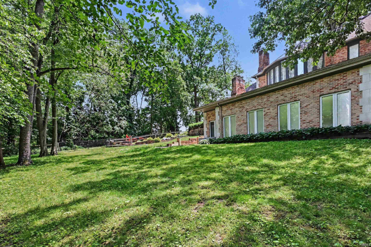 Listing Image 45