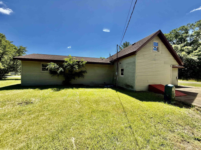 Listing Image 5