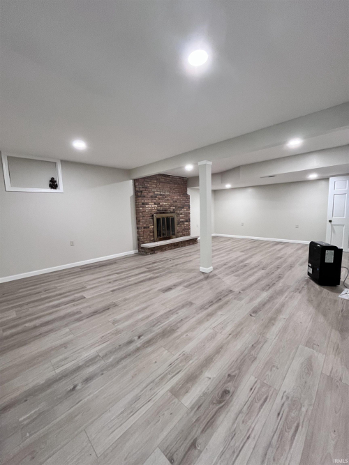 Listing Image 33