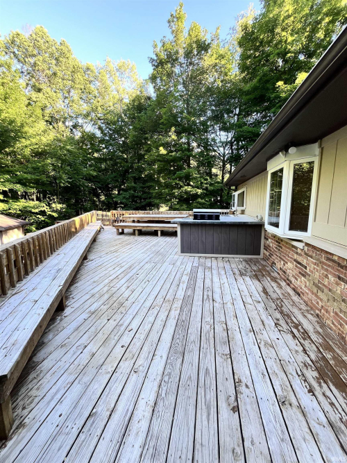 Listing Image 46
