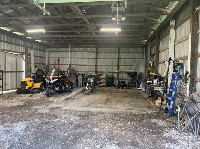 Listing Image 17