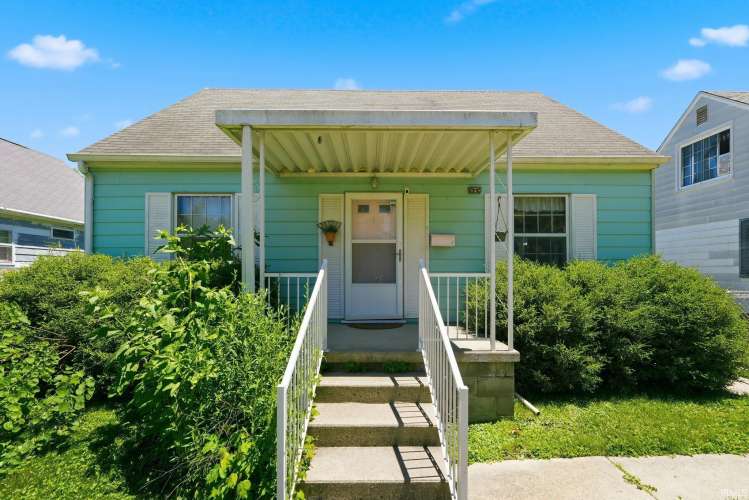 Listing Image 2