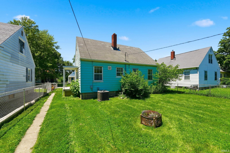 Listing Image 34
