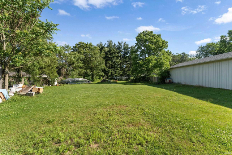 Listing Image 33