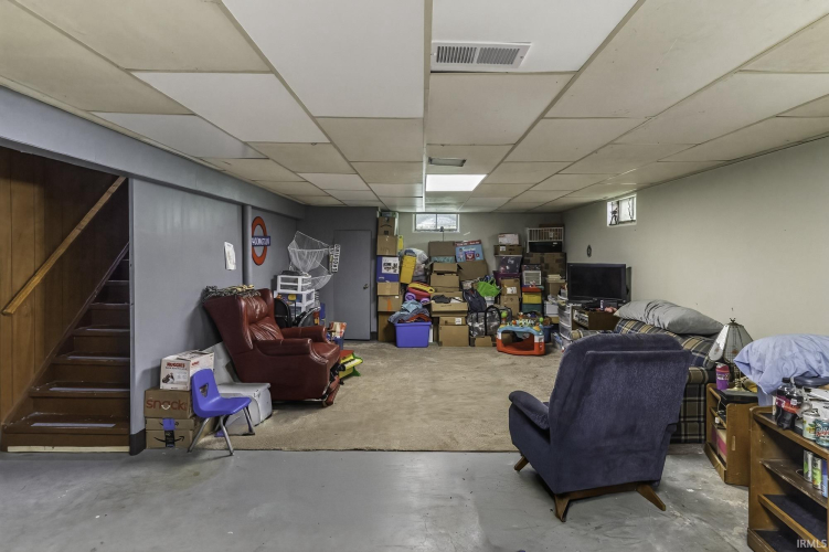 Listing Image 40
