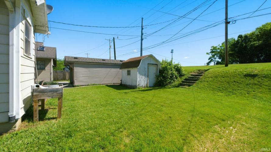 Listing Image 33