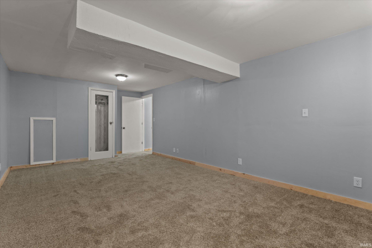 Listing Image 26