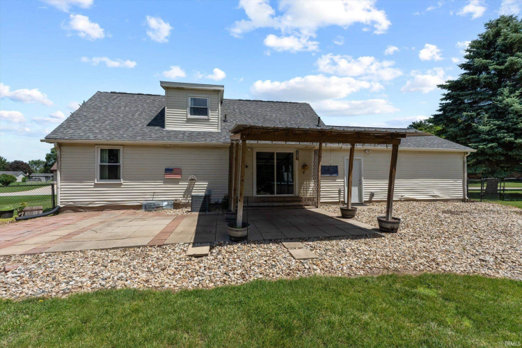 Listing Image 28