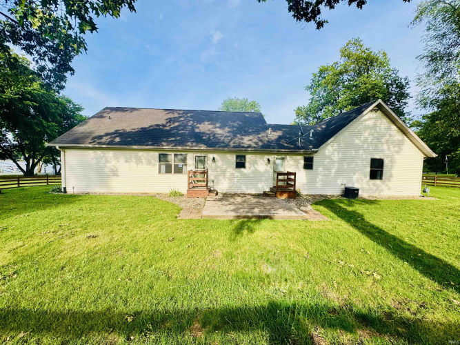 Listing Image 18