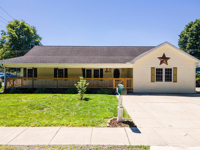 Listing Image 3