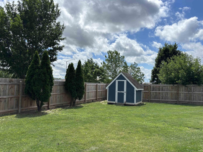 Listing Image 24