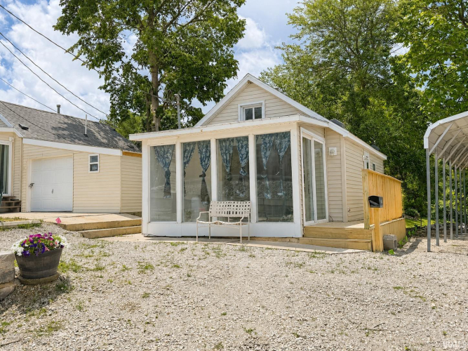 Listing Image 2