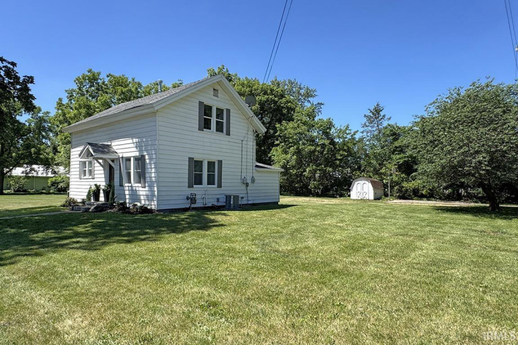 Listing Image 5