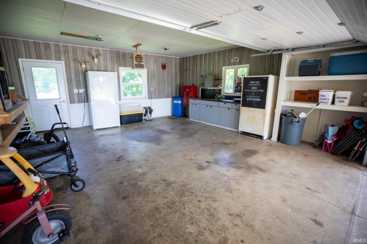Listing Image 20