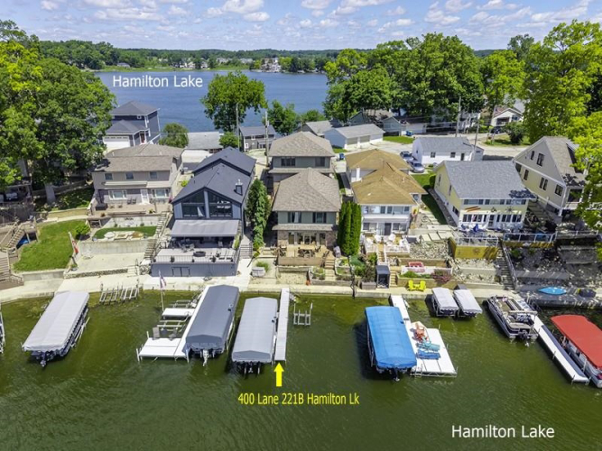Listing Image 4