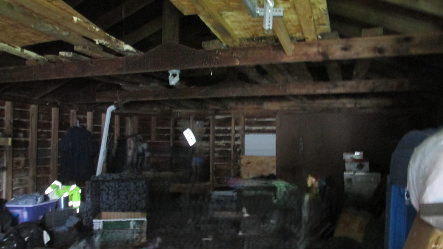 Listing Image 17