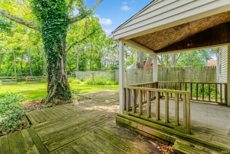 Listing Image 6