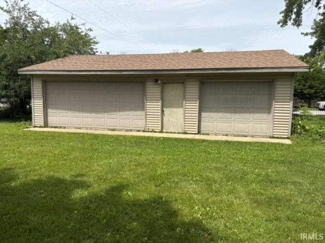 Listing Image 25