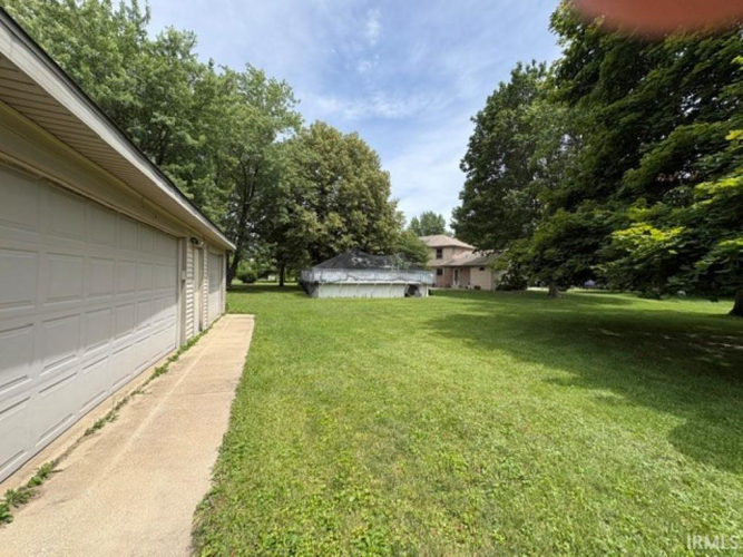 Listing Image 27