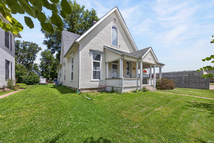 Listing Image 3