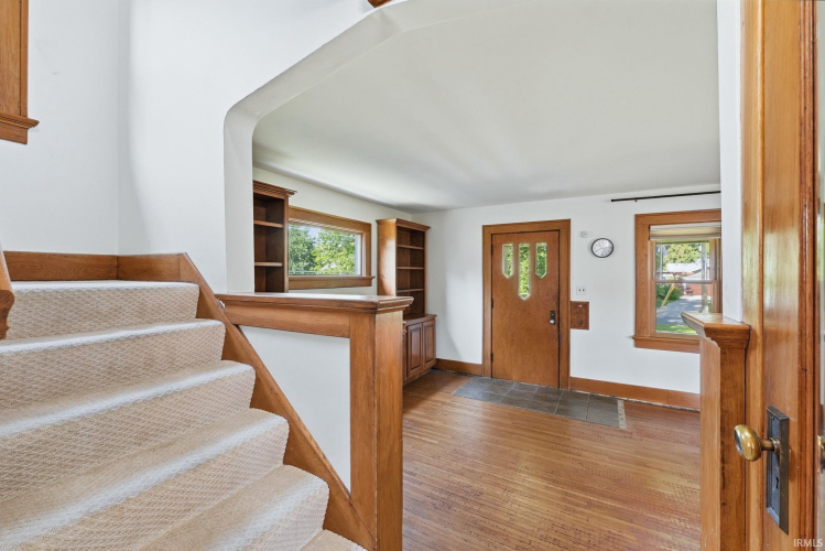 Listing Image 18