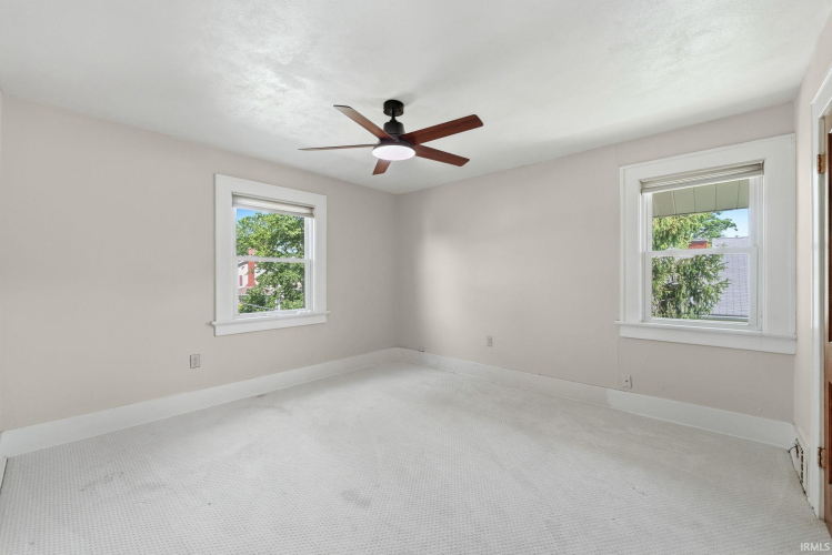 Listing Image 33