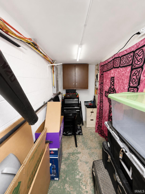 Listing Image 28
