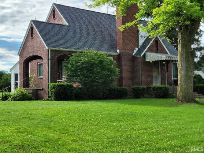 Listing Image 3