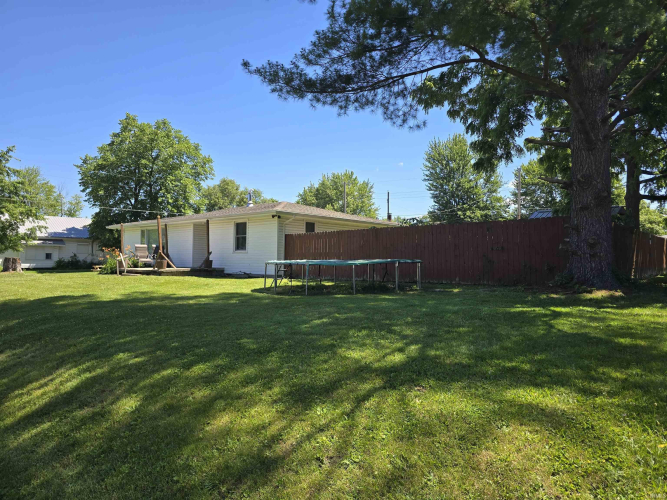 Listing Image 20