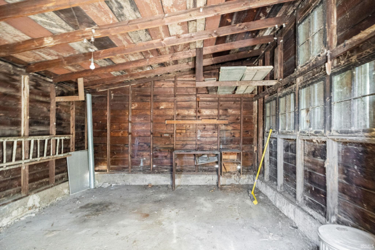 Listing Image 35