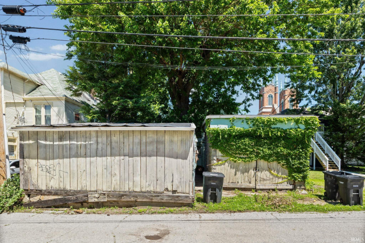 Listing Image 40