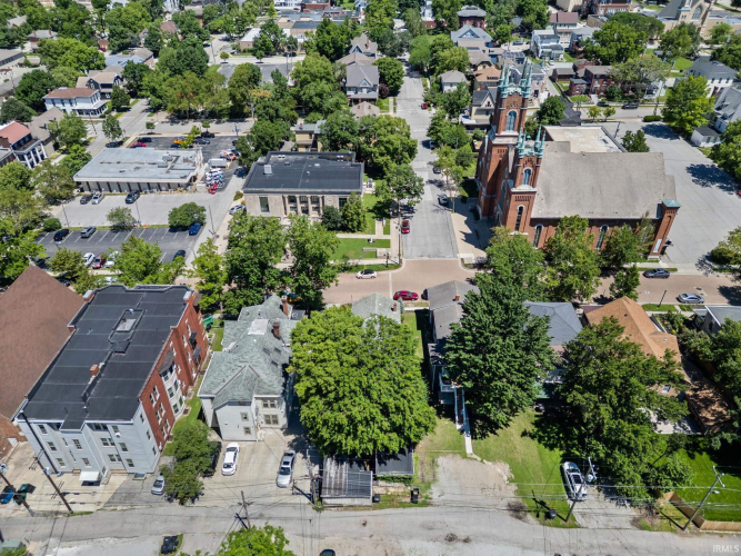 Listing Image 44