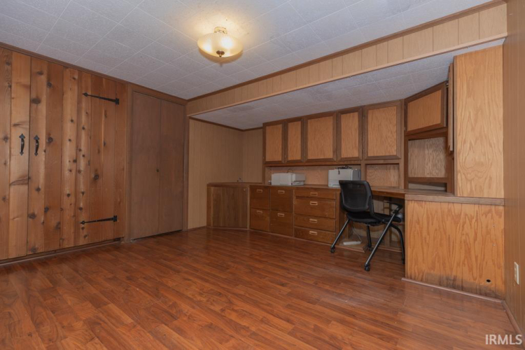Listing Image 25