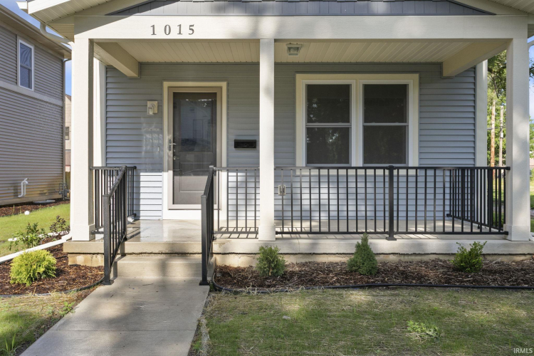 Listing Image 3