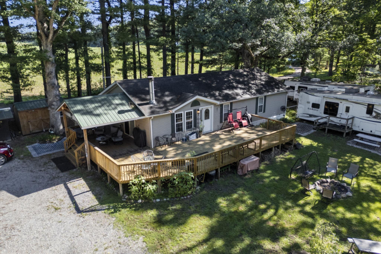 Listing Image 17