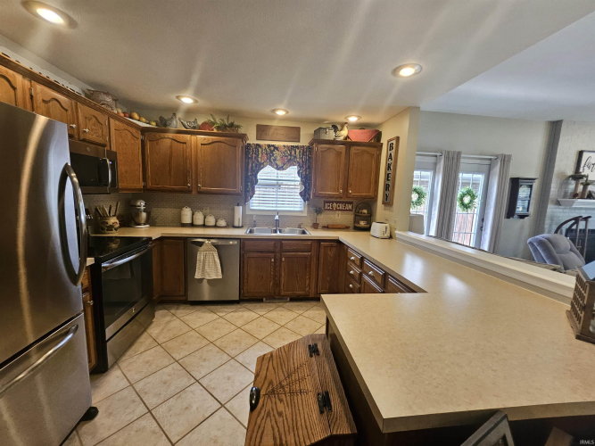 Listing Image 9