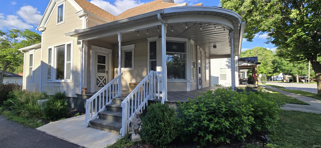 Listing Image 6