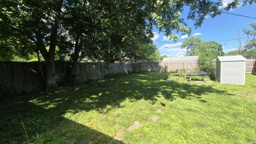 Listing Image 19