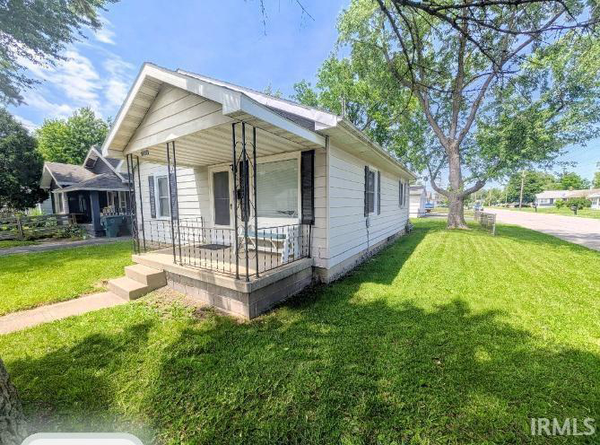 Listing Image 3