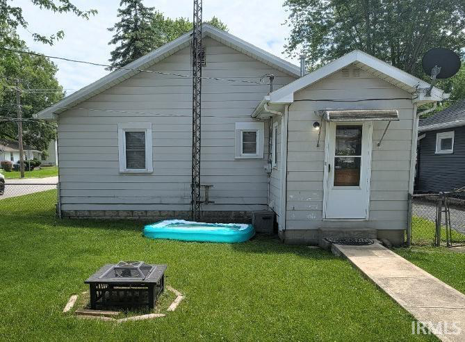Listing Image 7