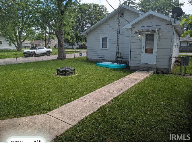 Listing Image 8