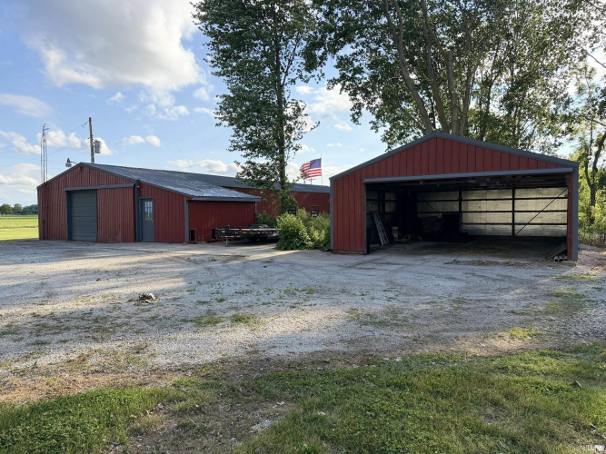 Listing Image 36
