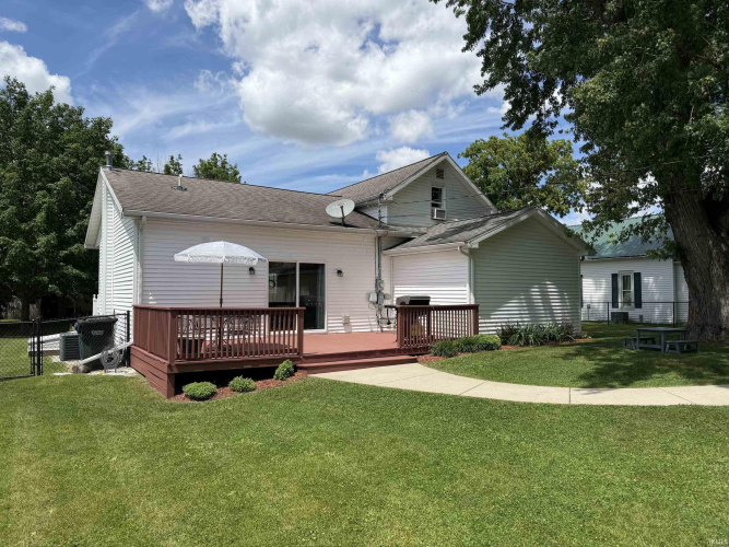 Listing Image 18