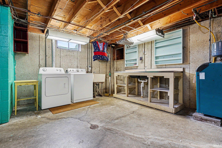 Listing Image 17
