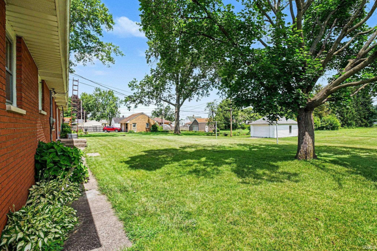 Listing Image 25