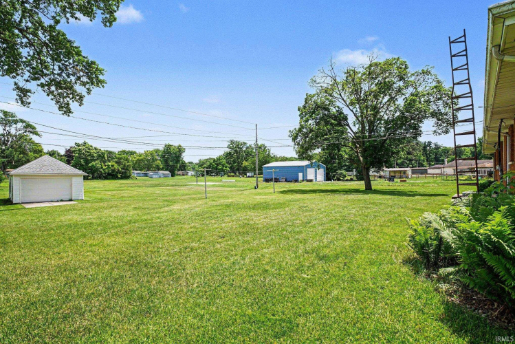 Listing Image 27