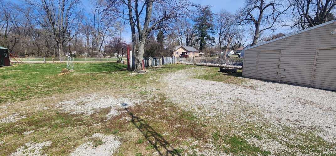 Listing Image 21