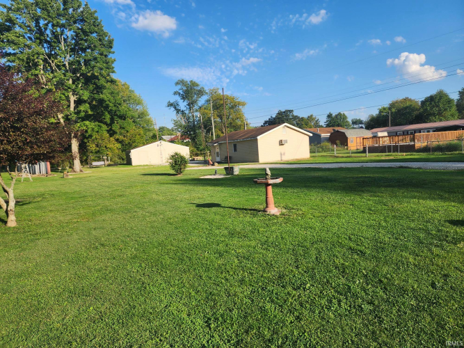 Listing Image 5